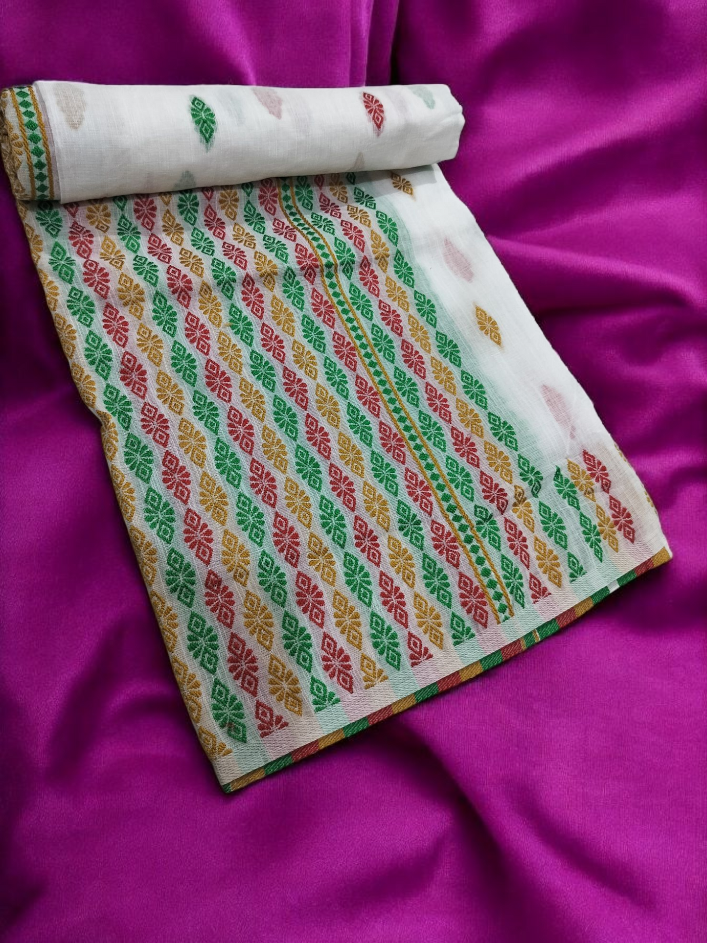 Mulicoloured Buwa 100% Premium Cotton-Fixed Pari, Red