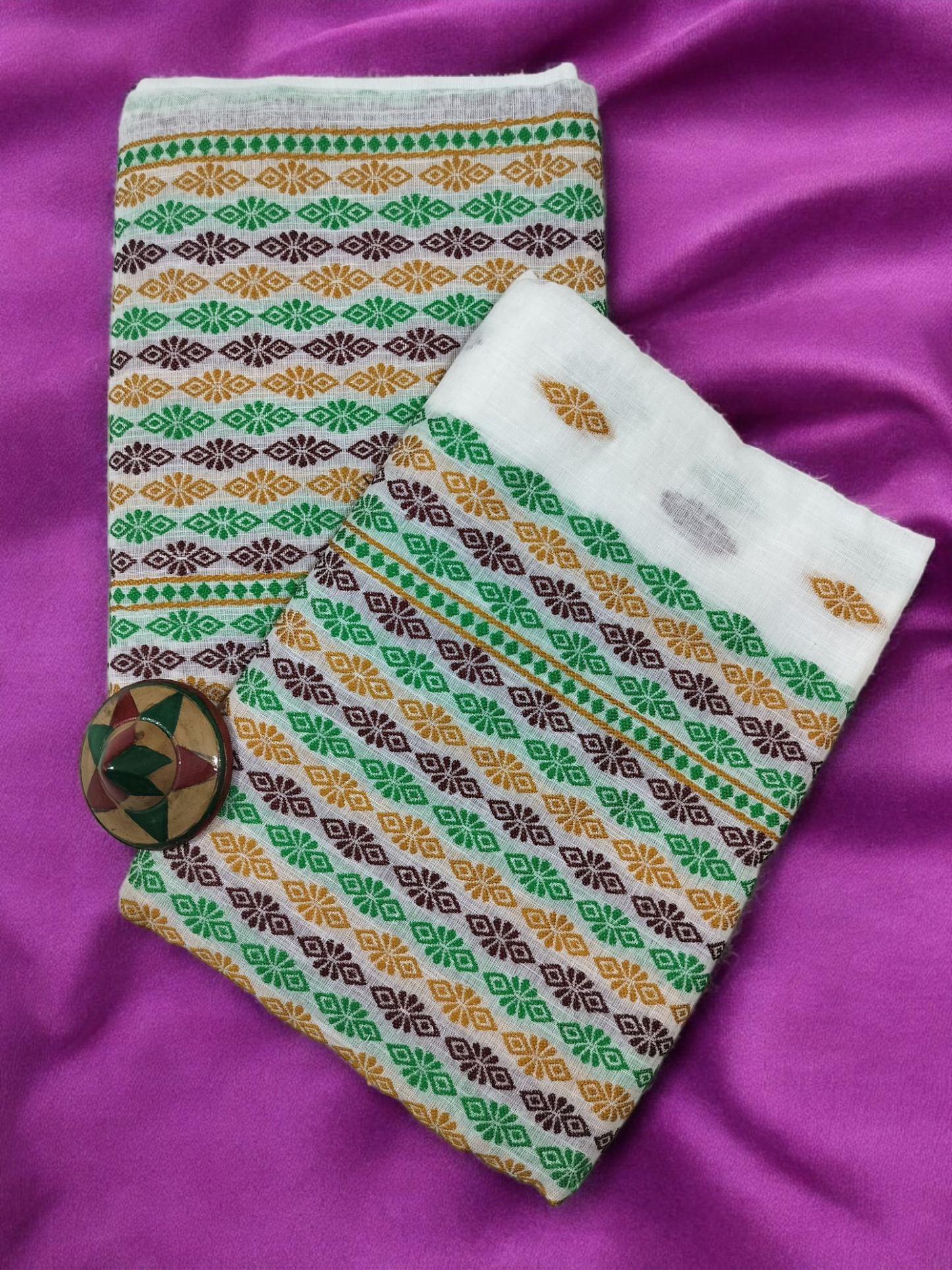Mulicoloured Buwa 100% Premium Cotton-Fixed Pari, Maroon