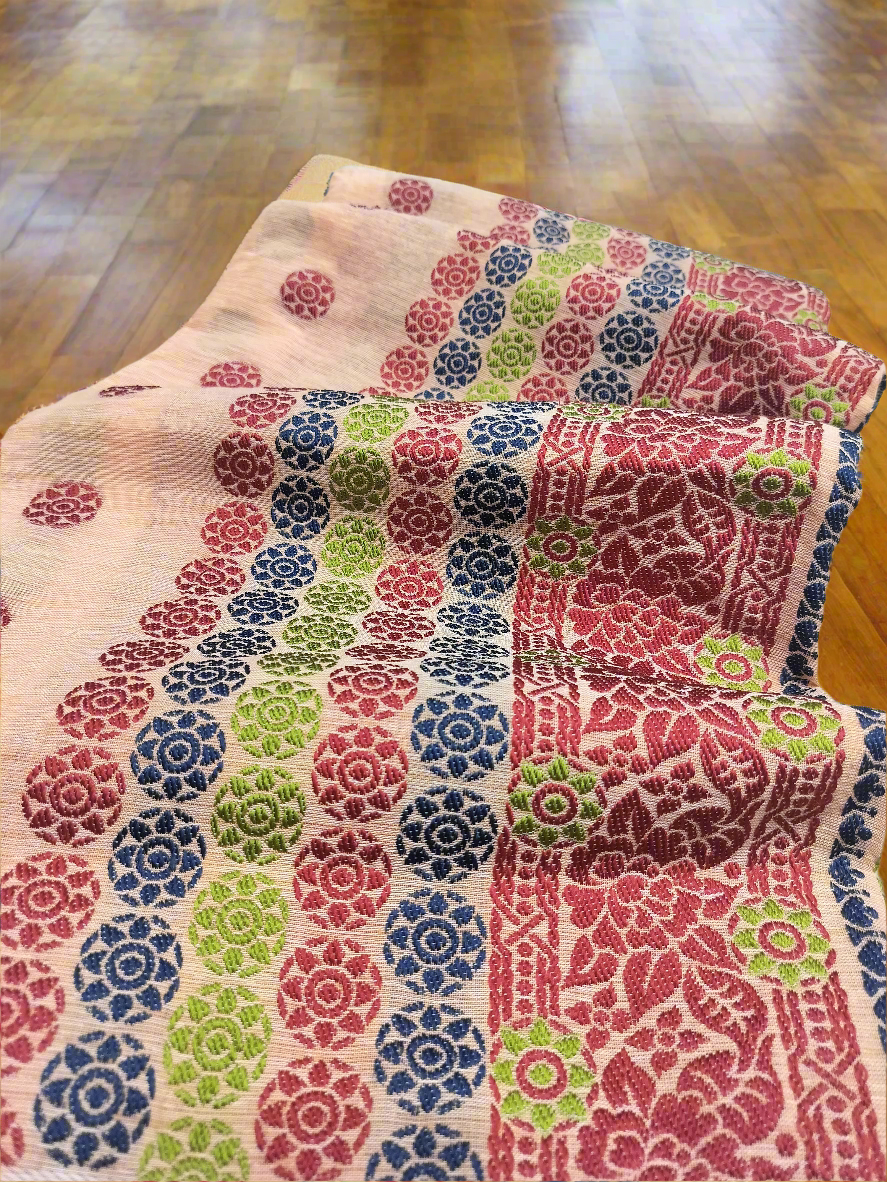 DESIGNER GORGEOUS COTTON BUWA MEKHELA CHADOR DESIGNER EMBROIDERY SET, PEACH