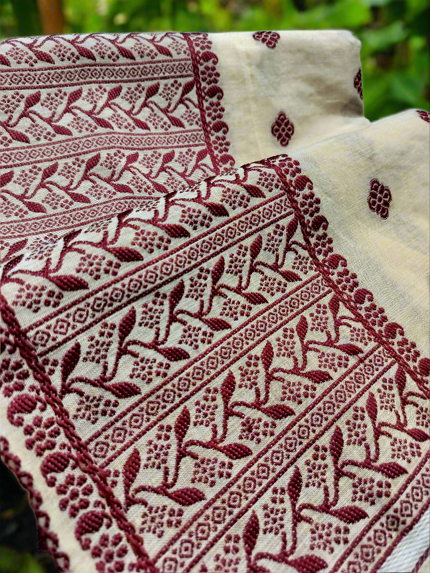 GORGEOUS COTTON BUWA MEKHELA CHADOR DESIGNER EMBROIDERY SET, Peach