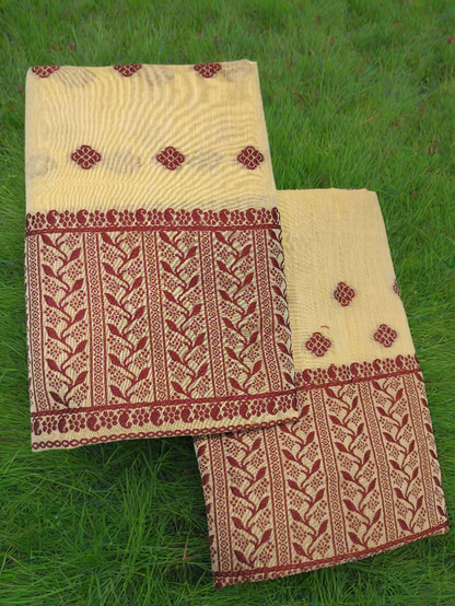 GORGEOUS COTTON BUWA MEKHELA CHADOR DESIGNER EMBROIDERY SET, Peach