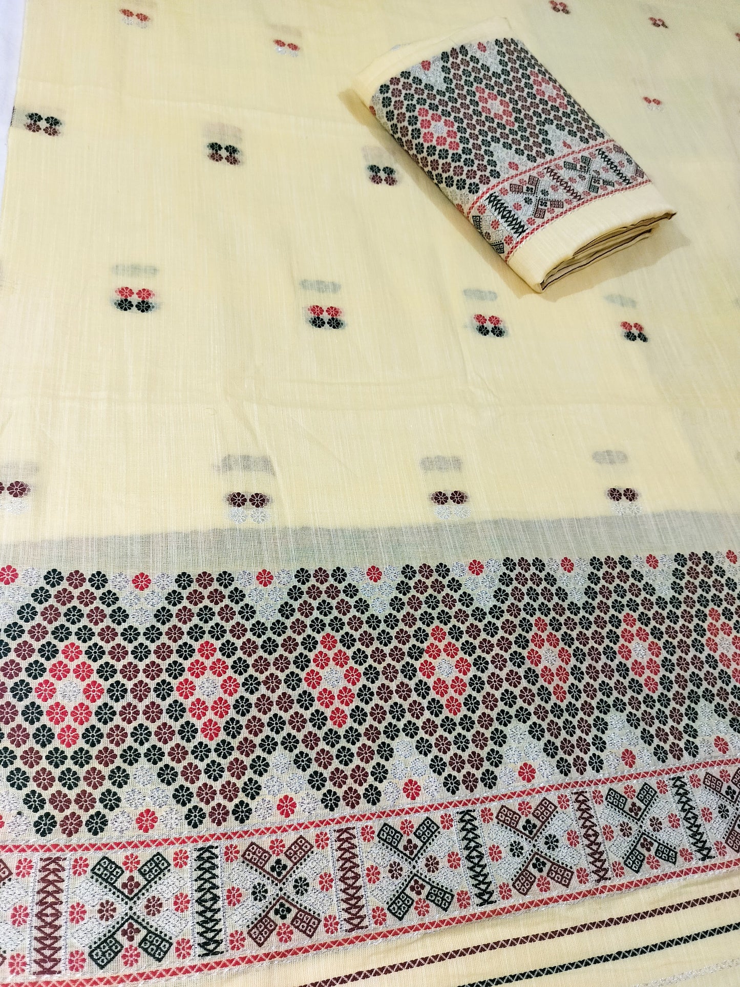 Missing Mekhela Chador Set, Masline Cotton Fabric, Fixed Pari | Elegant Handwoven Design | Yellow