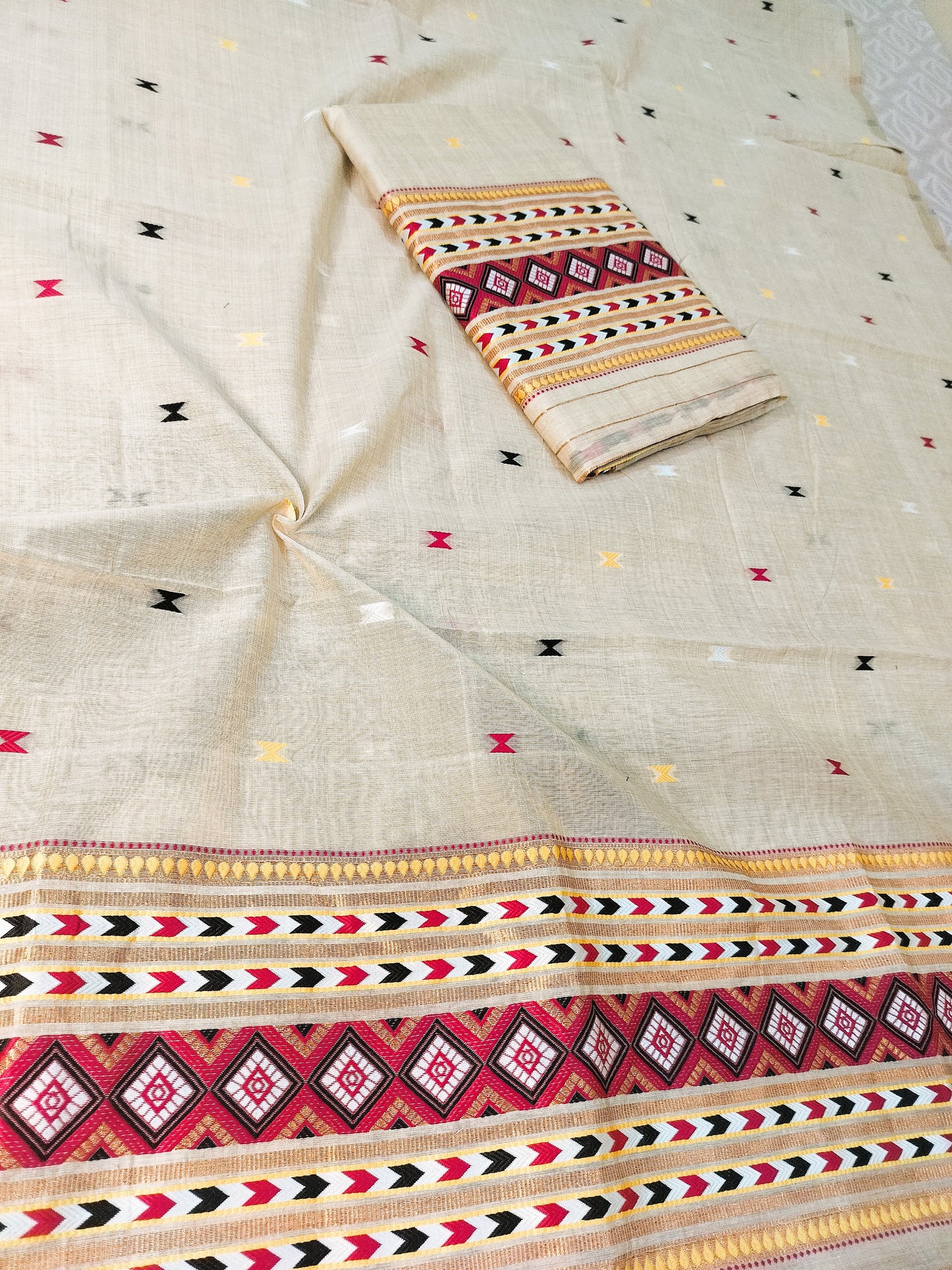 Mekhela Chador Set, Masline Cotton Fabric| Elegant Handwoven Design | Red